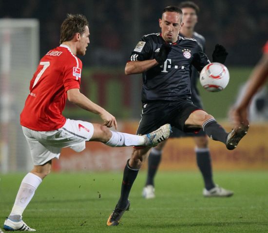 和平进程中 和平进程中